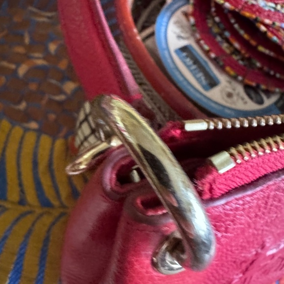 Coach Handbag Pebbled Leather with Embossed Horse & Carriage - Picture 14 of 14